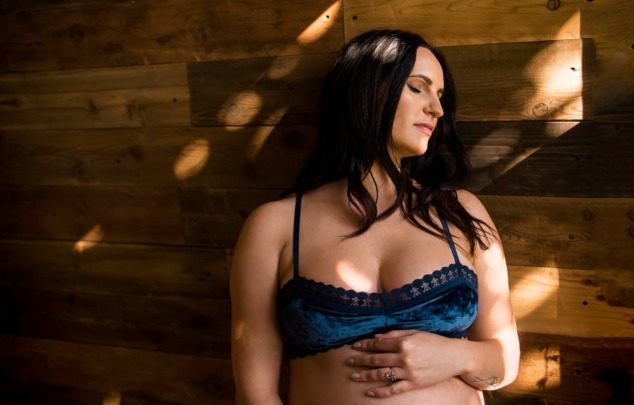 Amanda - Salt Lake Studio Maternity Photography
